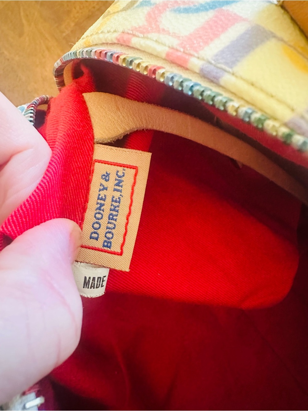 VTG Dooney & Bourke Y2K Rainbow Scribble Canvas Duffle Barrel Bag - Picture 10 of 14